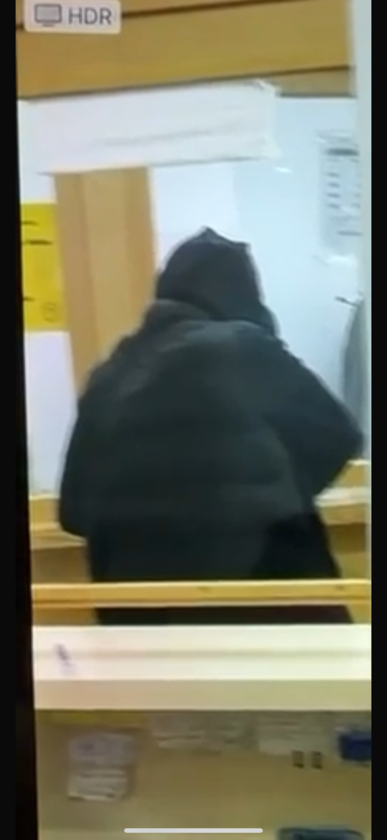 Ky është grabitësi i Exchange te 5 Maji, ja sa lek mori