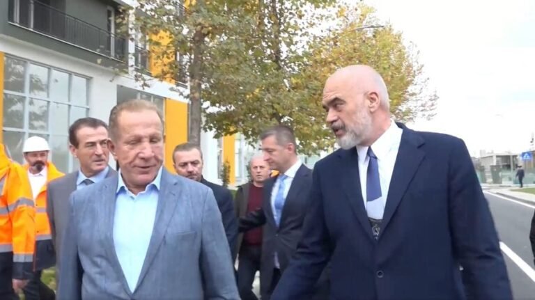 Shteti po i merr Aeroportin? Pse nuk flet ME DOKUMENTA Behgjet Pacolli?