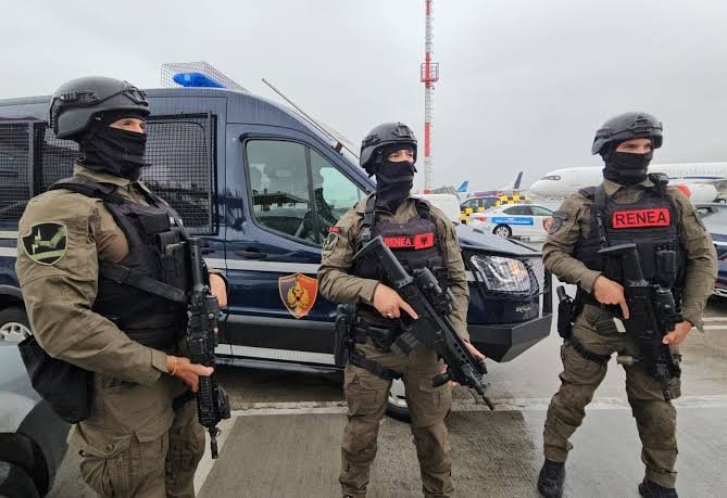 Lamallari: Rriten pagat e RENEA dhe FNSH