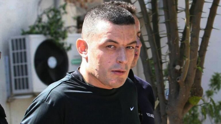 Erdhi në Shqipëri? Autoritetet greke në “gjueti” të Alket Rizait Erdhi në Shqipëri? Autoritetet greke në "gjueti" të Alket Rizait